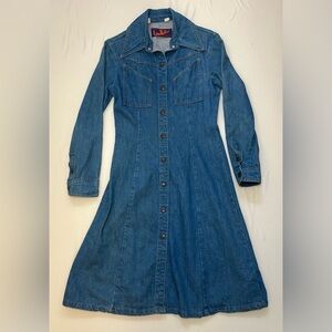 Vintage Landlubber Denim Long Sleeve Button-Down Dress